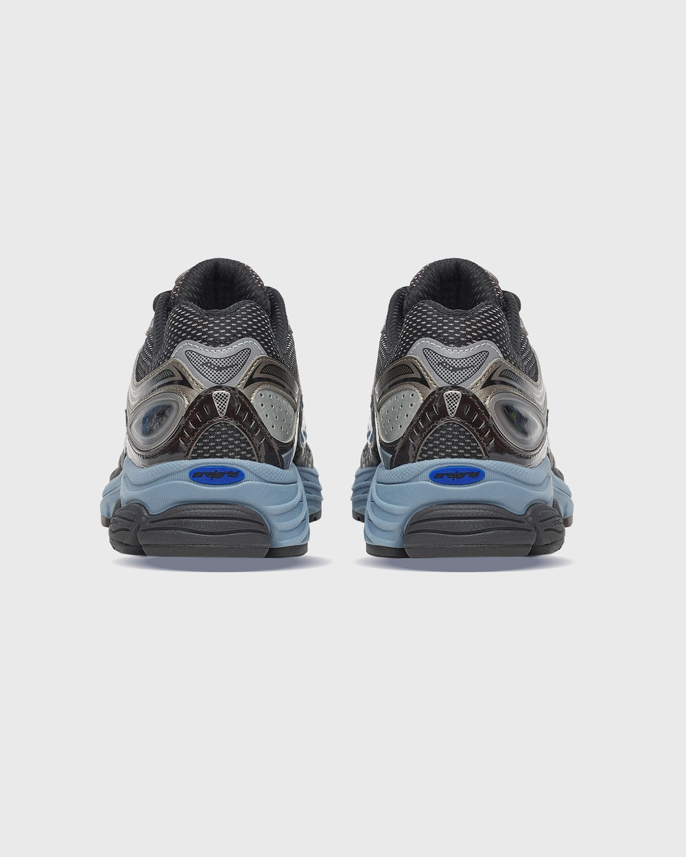 Saucony Progrid Omni 9 Sneaker Black / Torte LINKS