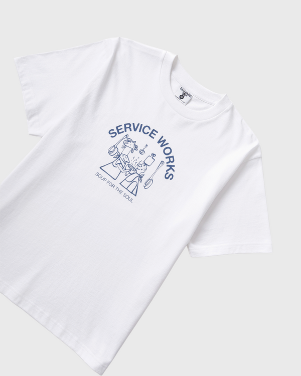 Service Works Soup For The Soul Tee White opdruk blauw shirt schuin