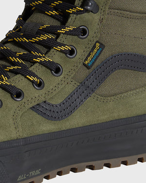 Vans Sk8-HI Waterproof Insulated Groen/Zwart close up zijaanzicht