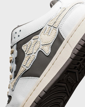 Vicinity Akimbo Lows Sneaker Bone Caper