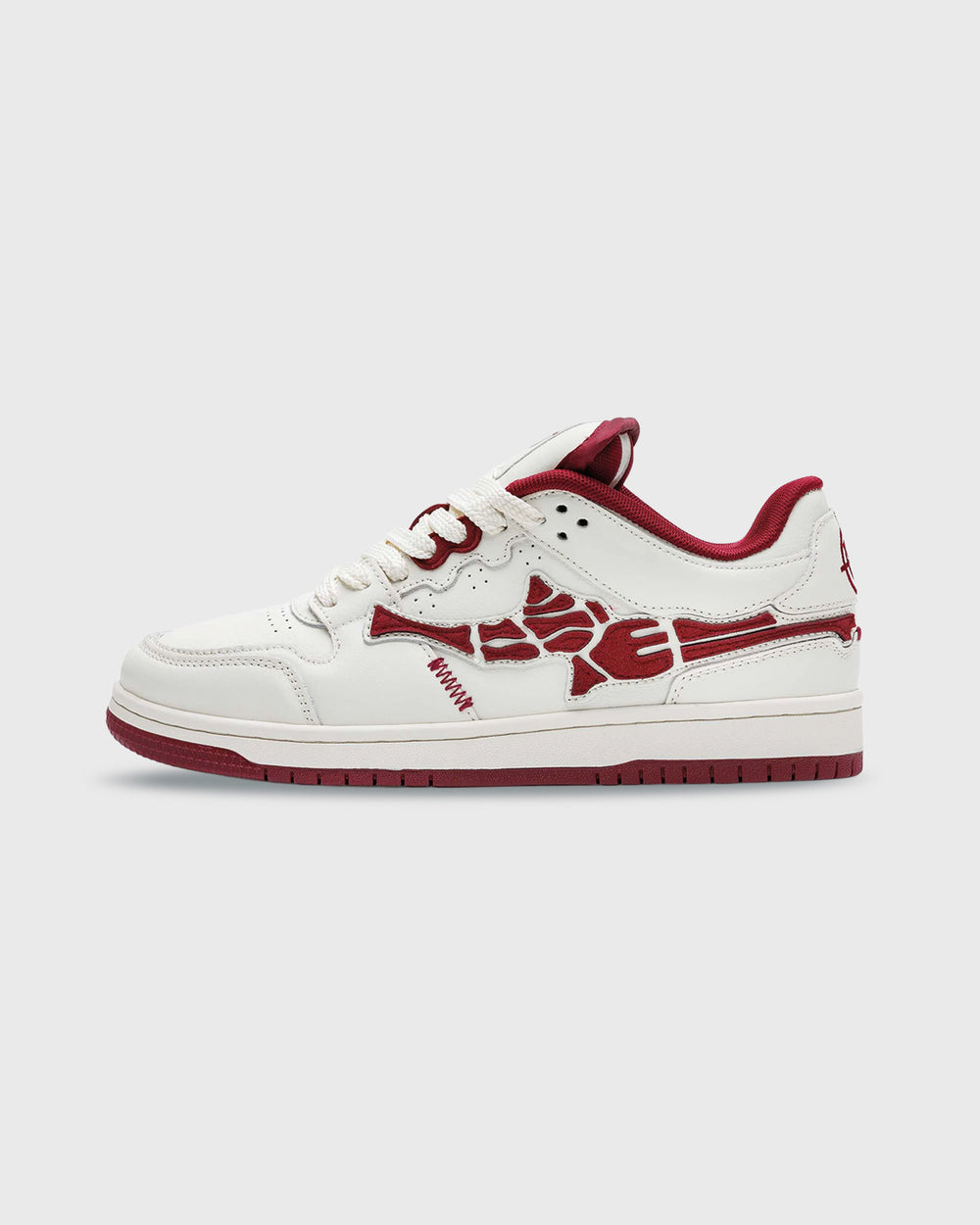Vicinity Akimbo Low Crimson Red Vooraanzicht 