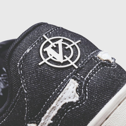 Vicinity Akimbo Lows Sneaker Denim Black detail logo