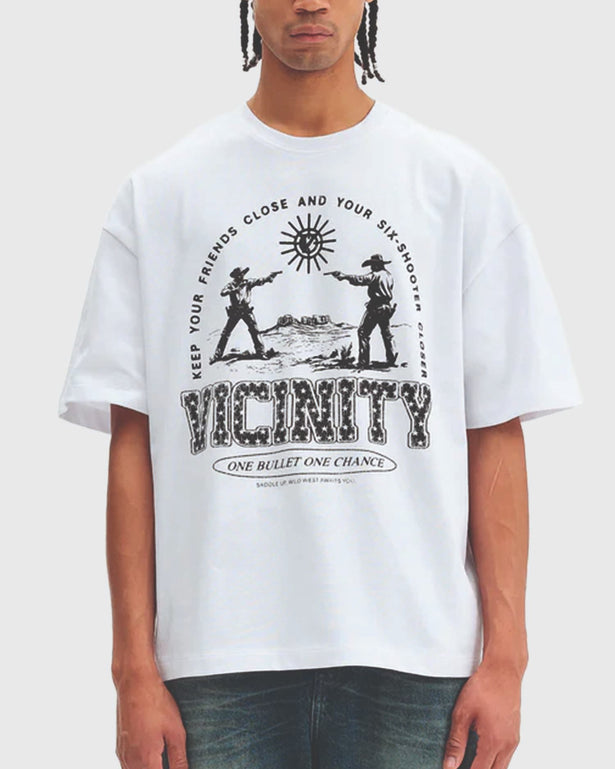Vicinity Six Shooter Dual t-Shirt Wit vooraanzicht