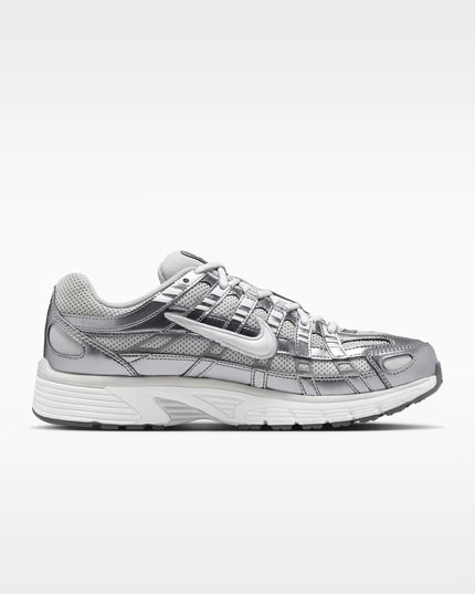 Nike P-6000 Sneaker Wit / Zilver