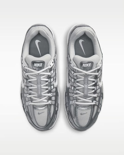 Nike P-6000 Sneaker Wit / Zilver