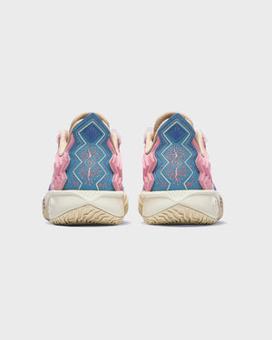 Anta KAI 2 Azurie Kyrie Irving Basketbalschoen Roze