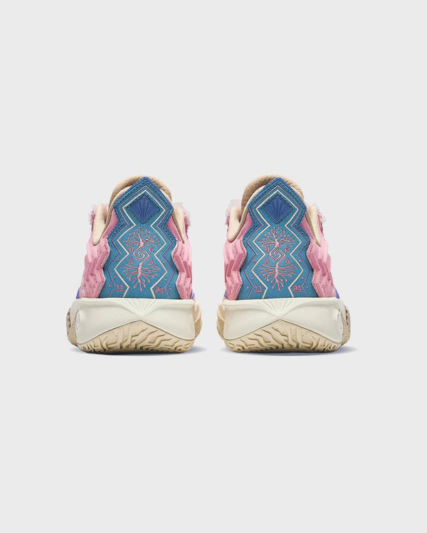Anta KAI 2 Azurie Kyrie Irving Basketbalschoen Roze
