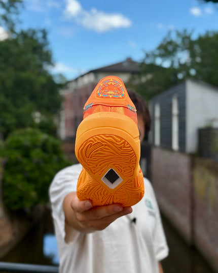 Anta KAI 3 Basketbalschoen 'Calcite / Sun'