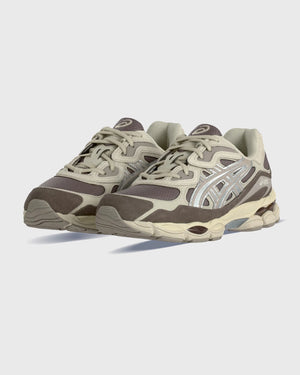 Asics Gel NYC Sneaker Cocoa Powder zijaanzicht