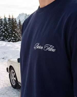 Baron Filou T-shirt Filou 187 Chalet Owners Club Backprint Donkerblauw
