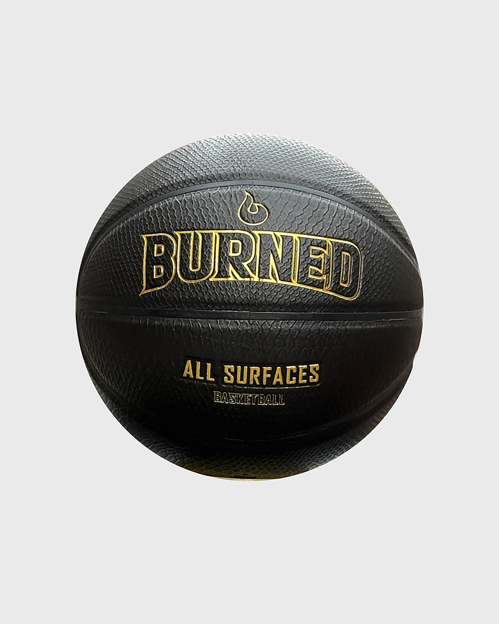 Burned In/Outdoor Basketbal Black Croco, maat 7, vrijstaand op grijze achtergrond - Burned Sports