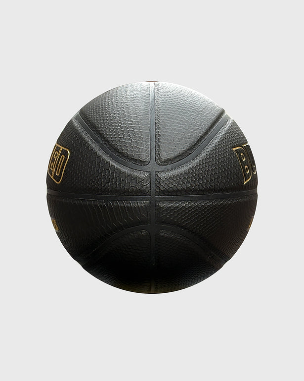 Burned In/Outdoor Basketbal Black Croco, maat 7, vrijstaand op grijze achtergrond - Burned Sports