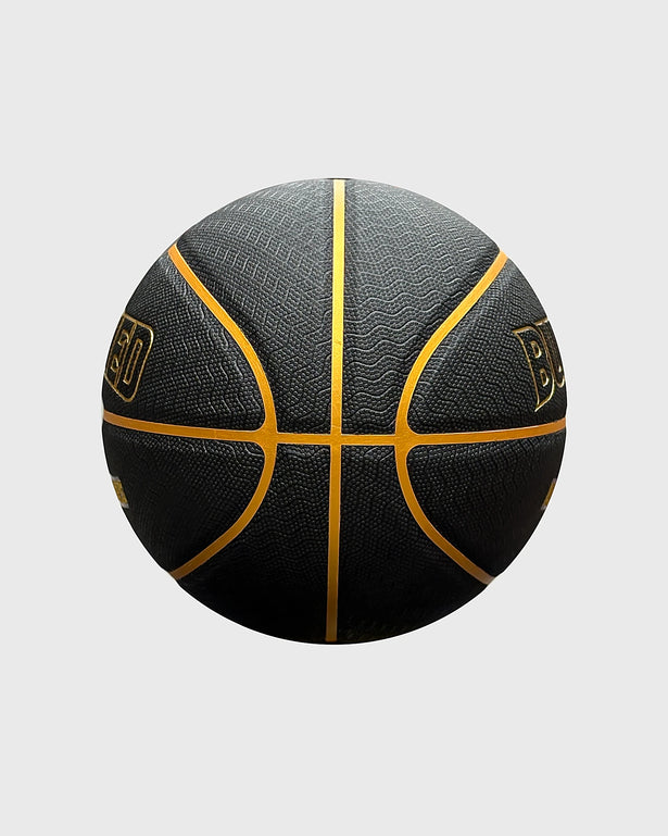 Burned In/Outdoor Basketbal Black Gold, maat 7, vrijstaand op grijze achtergrond - Burned Sports