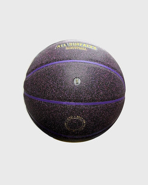 Burned In/Outdoor Basketbal Black Purple LA Glitter, maat 7, vrijstaand op grijze achtergrond - Burned Sports