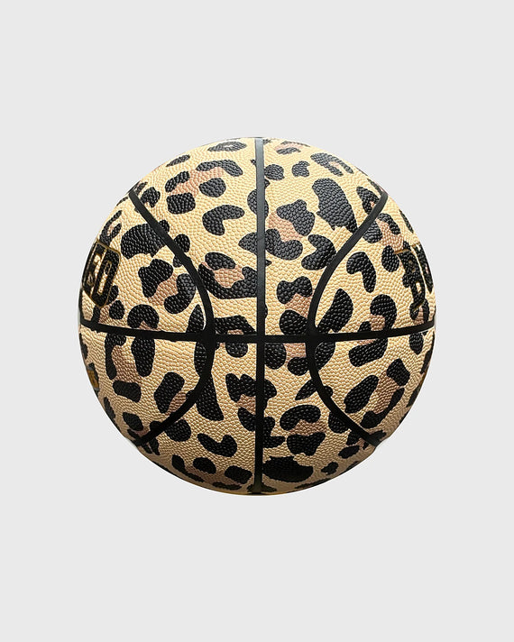 Burned In/Outdoor Basketbal Cheetah Print, maat 7, vrijstaand op grijze achtergrond - Burned Sports
