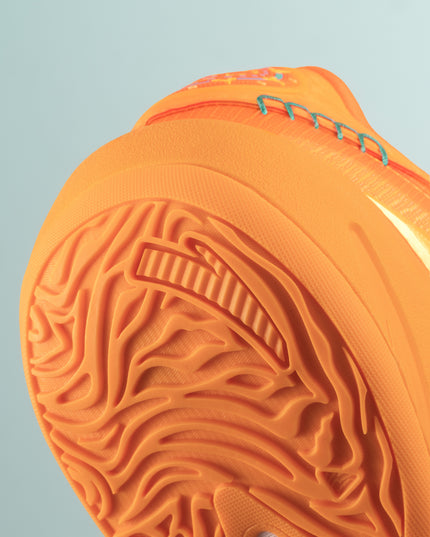 Anta KAI 3 Basketbalschoen 'Calcite / Sun'