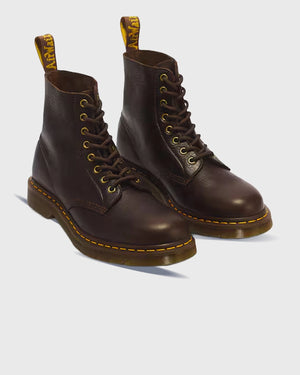 Dr. Martens Pascal Ambassador Bruin zijaanzicht