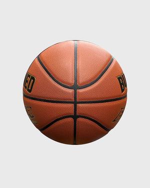 Burned Indoor Basketbal Ember, maat 7, vrijstaand op grijze achtergrond - Burned Sports
