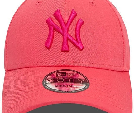 Copy of New York Yankees League Essential 9Forty Adjustable Cap Bronze