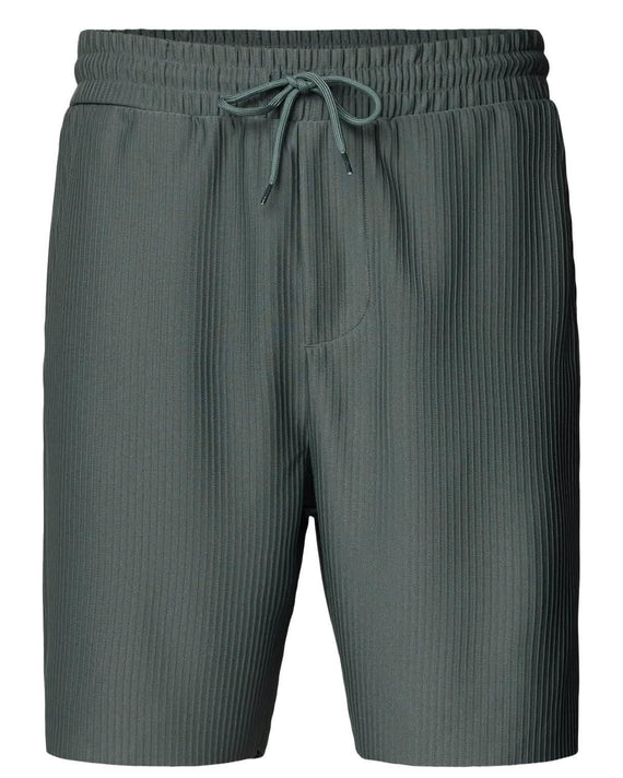 Drum-Pleated-Short-Balsam-Green- Front-Side