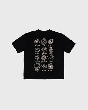 Goodies Sportive Le Fleuriste Tee zwart, achterkant met twaalf getekende bloemen in ecru.