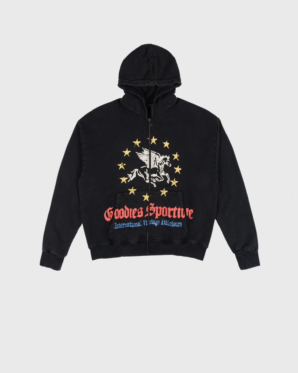 Goodies Sportive Pegasus Union Hoodie washed black met rits, vooraanzicht met de Pegasus-print over de zakken.