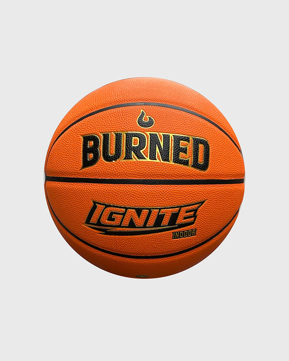 Burned Indoor Basketbal Ignite, maat 7, vrijstaand op grijze achtergrond - Burned Sports