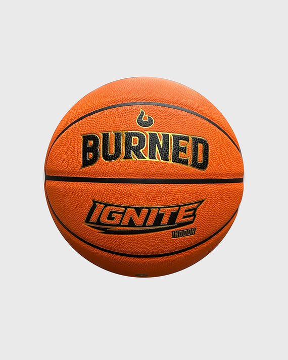 Burned Indoor Basketbal Ignite, maat 7, vrijstaand op grijze achtergrond - Burned Sports