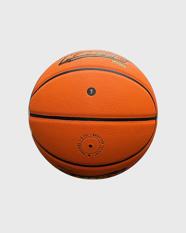 Burned Indoor Basketbal Ignite, maat 7, vrijstaand op grijze achtergrond - Burned Sports