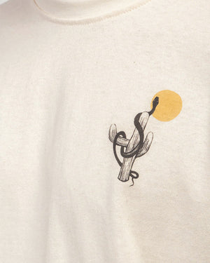 Kaotiko Cowgirl Snake T-shirt Wit cu logo
