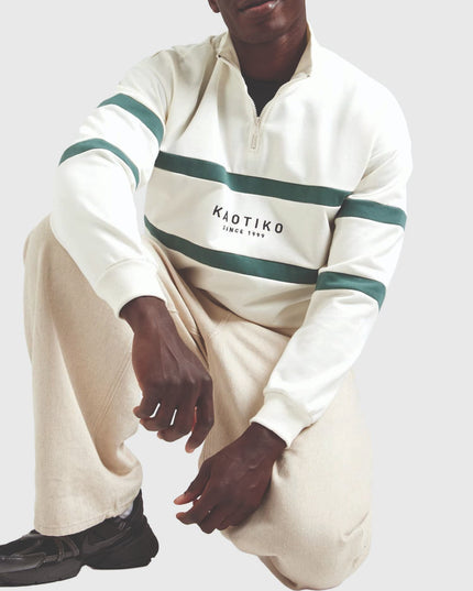 Kaotiko Sweater Berwin Ivoor model actieshot