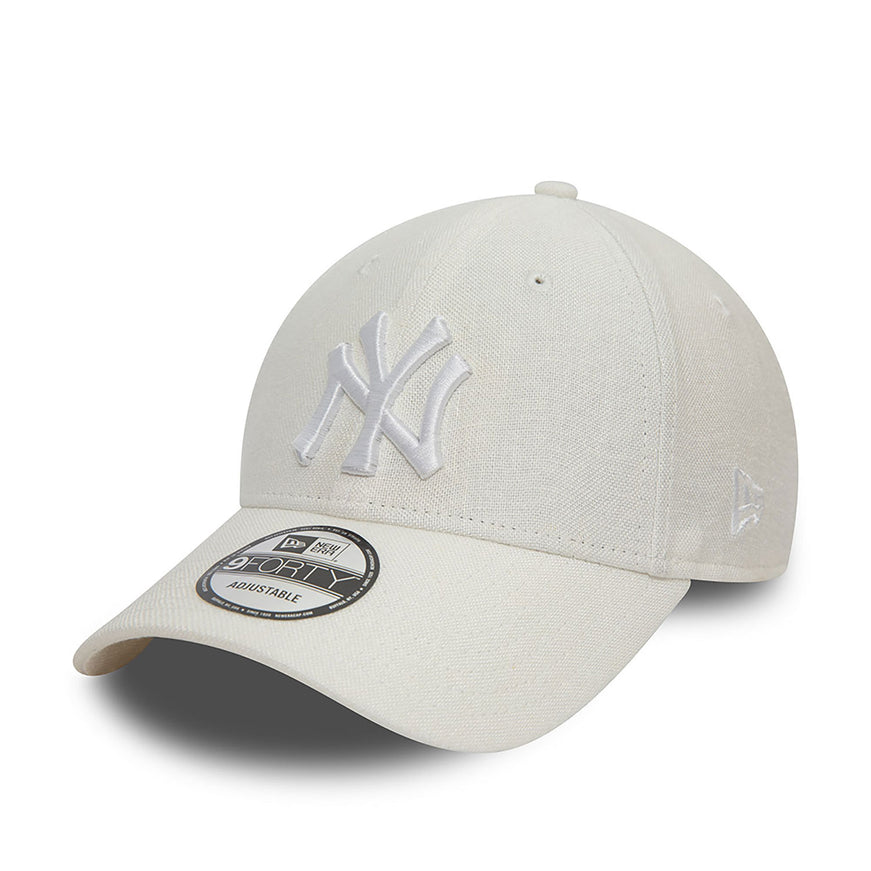 New York Yankees Linen 9FORTY Adjustable Cap