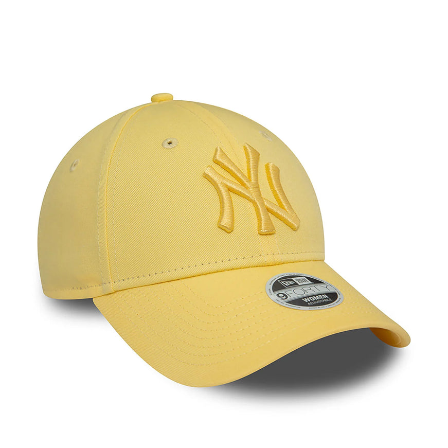 New-Era-new-york-yankees-womens-league-essential-pastel-yellow-9forty-adjustable-cap-Right