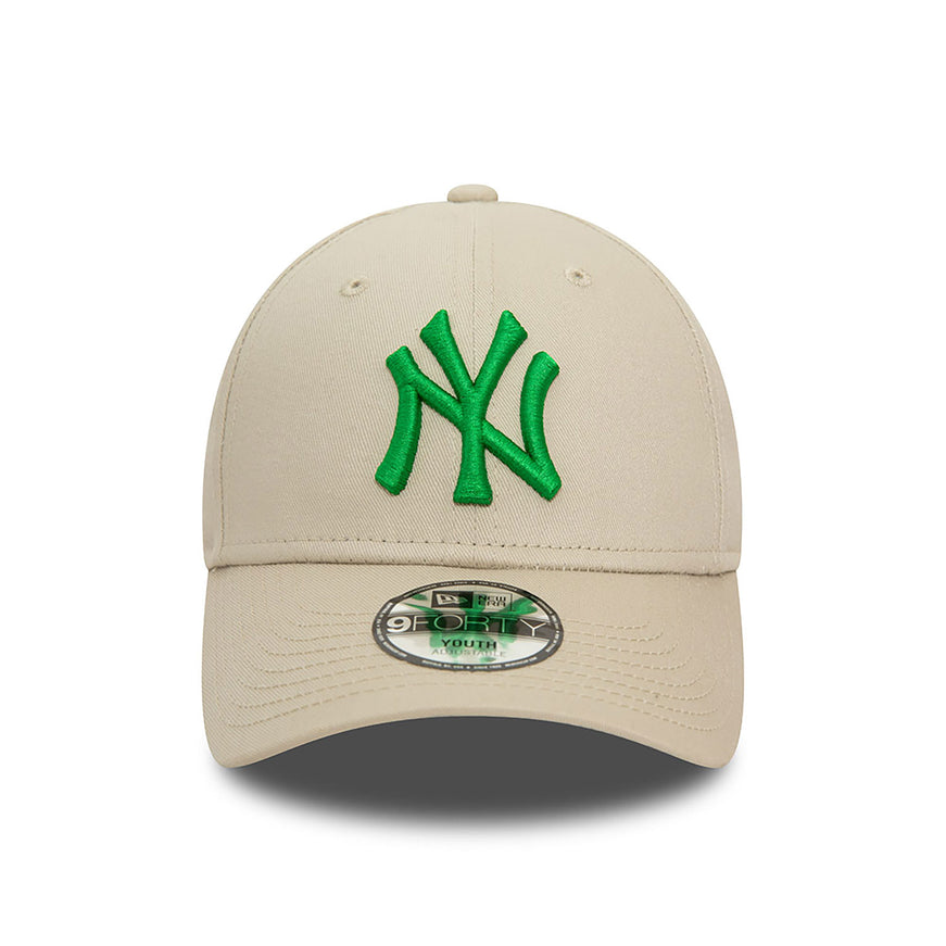 new-york-yankees-youth-league-essential-light-beige-9forty-adjustable-cap-60503645-center