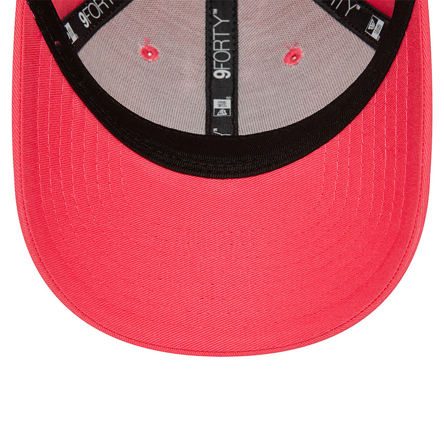 New-York-Yankees-9Forty-Youth-Cap-Neon-Pink-Bottom