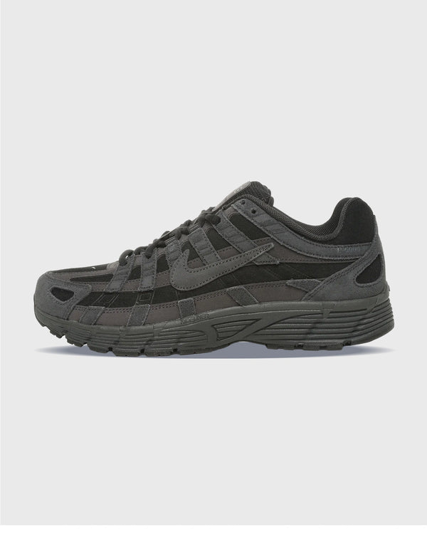 Nike P-6000 SE Sneaker Off Noir links