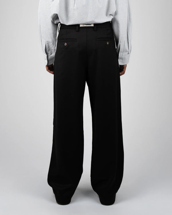 Prohibited Heritage Pleated Pants Zwart