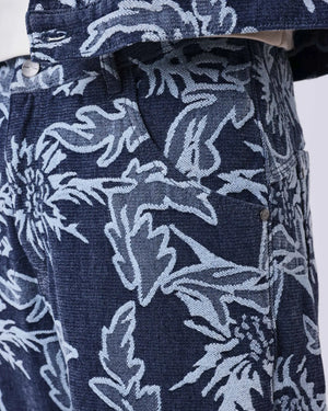 Project X Paris Jacquard Bloemen Jeans, detailopname taille en riemlussen.