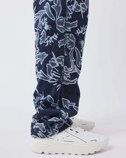Project X Paris Jacquard Bloemen Jeans, gedragen, close-up knie en pijp.