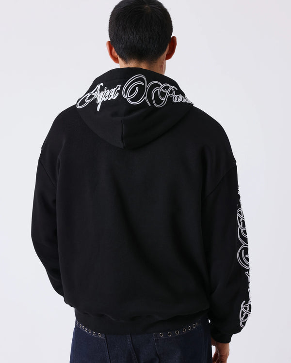 Project X Paris Zip Hoodie Zwart, gedragen door een model, opname 3.