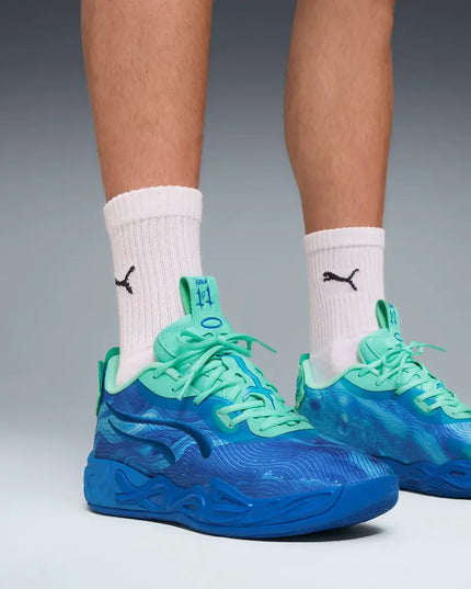 Puma MB.04 Lo Team uniseks basketbaslchoen lamelo ball on feet burned sports 
