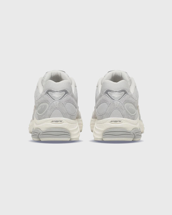 Saucony ProGrid Omni 9 Sneaker Lichtgrijs achteraanzicht