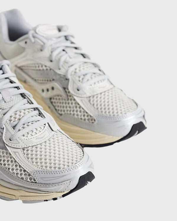 Saucony Progrid Omni 9 Sneaker Lichtgrijs Creme cu