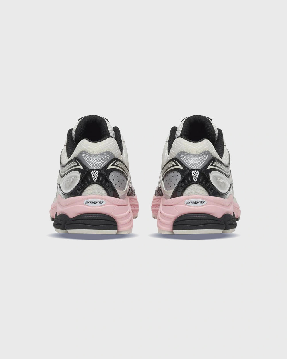 Saucony ProGrid Omni 9 Sneaker Wit / Roze rechteraanzicht