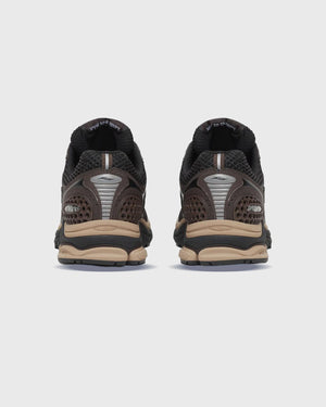 Saucony ProGrid Triumph 4 Sneaker Bruin / Beigea chteraanzicht 