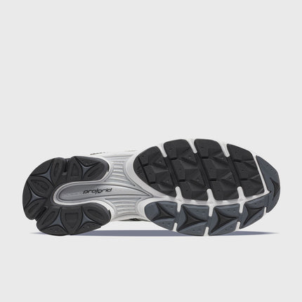 Saucony Progrid Triumph 4 Sneaker Wit / Zilver zoolaanziht