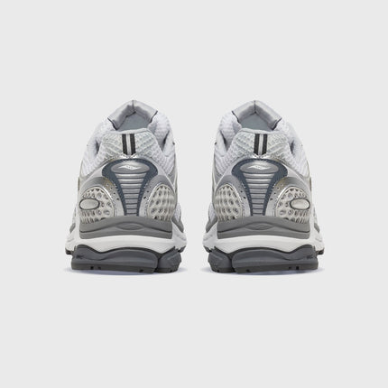 Saucony Progrid Triumph 4 Sneaker Wit / Zilver achteraanzicht