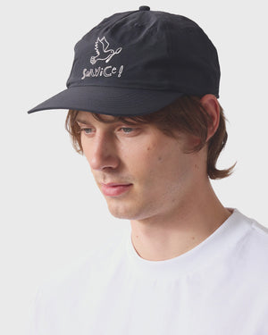 Service Works Nylon Dove Cap Zwart model aanzicht