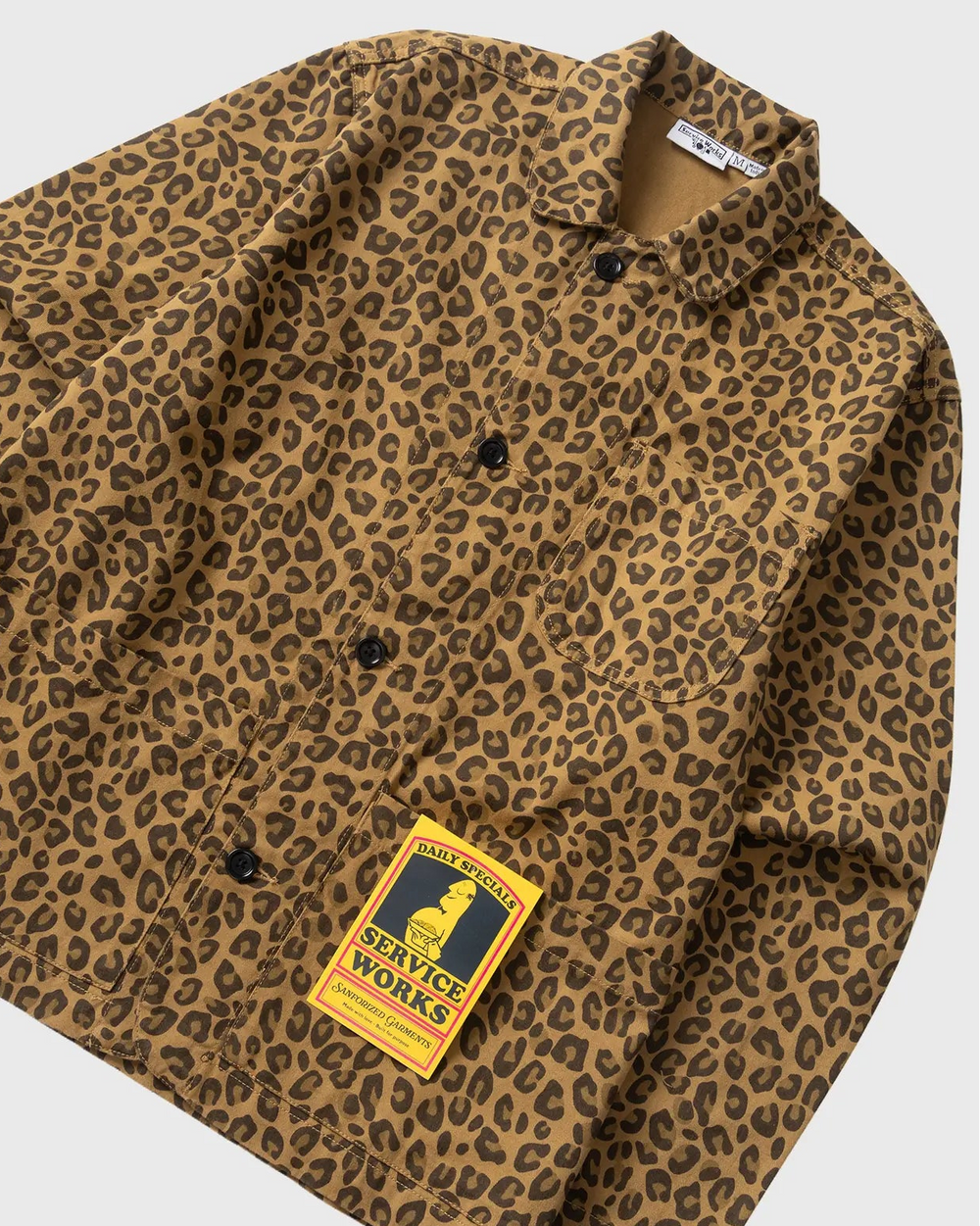 Service Works Patterned Easy Chef Shirt Bruin Luipaard vooraanzicht