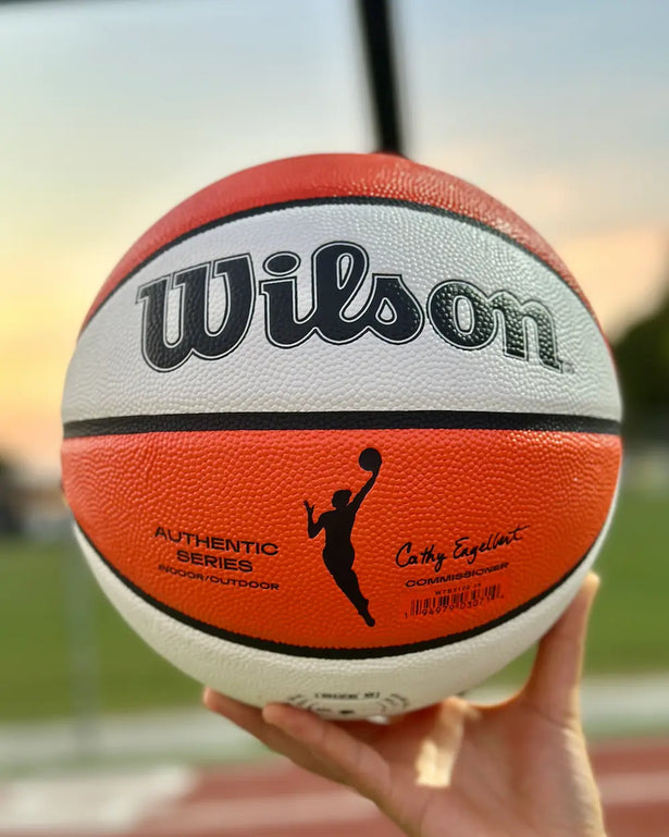 Wilson WNBA Authentic In/Outdoor Basketbal (6)